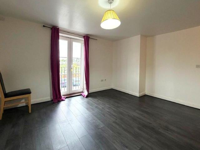 Tudor Way, Knaphill 2 bedrooms Property for lettings Seymours