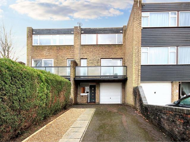 Tudor Court, Tunbridge Wells TN2, 3 bed terraced house to rent, £1,650 pcm | PrimeLocation
