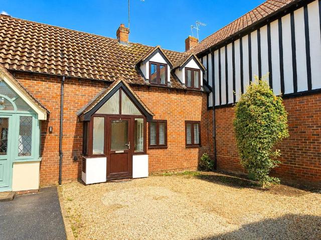 Tudor Court, Noak Bridge, Basildon. 2 bed terraced house to rent £1,450 pcm £335 pw