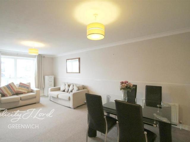 Tudor Court, Princes Riverside Road SE16 2 bed flat to rent £2,200 pcm £508 pw