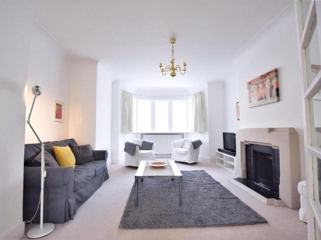 Tudor Close, Belsize Park, London NW3