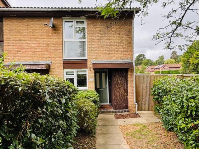 Tudor Close, East Grinstead RH19, 2 bed end terrace house to rent, £1,725 pcm | PrimeLocation