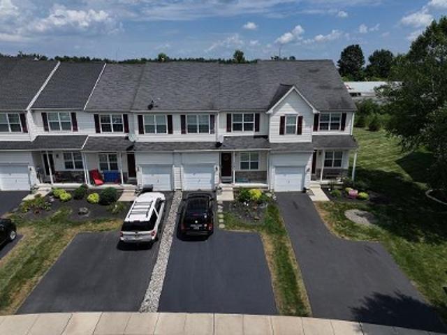 Tudor Dr