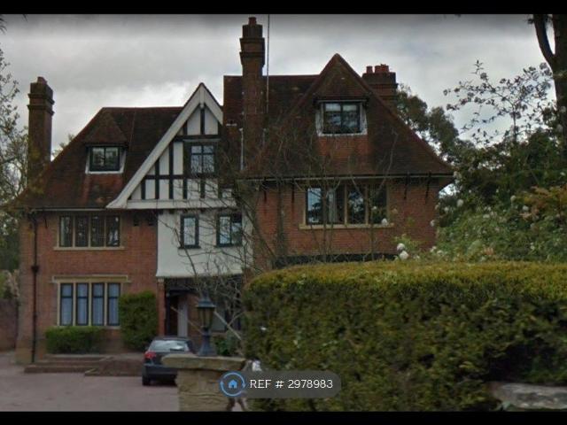 Tudor Gables, Northwood HA6, 2 bed flat to rent, £1,895 pcm | PrimeLocation