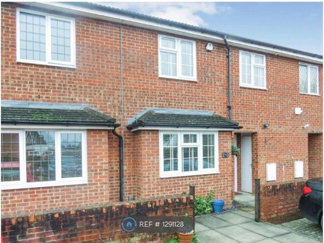 Tudor Gardens, Slough SL1, 3 bed terraced house to rent, £2,050 pcm | PrimeLocation