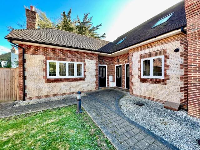 Tudor Gardens, Worthing BN11, 3 bed property to rent, £1,895 pcm | PrimeLocation