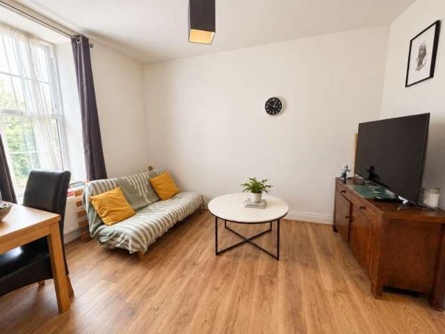 Tudor House, St Albans Road East, Hatfield, AL10