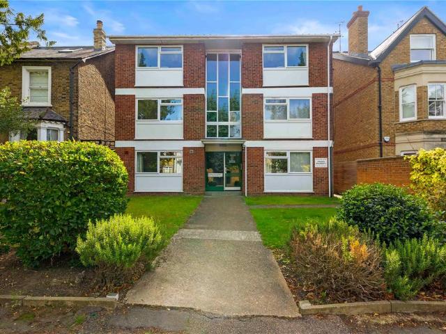 Tudor Road, Kingston upon Thames, KT2 1 bed apartment to rent £1,600 pcm £369 pw