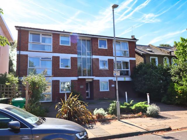 Tudor Road, Kingston Upon Thames, Surrey KT2, 2 bed flat to rent, £2,000 pcm | PrimeLocation