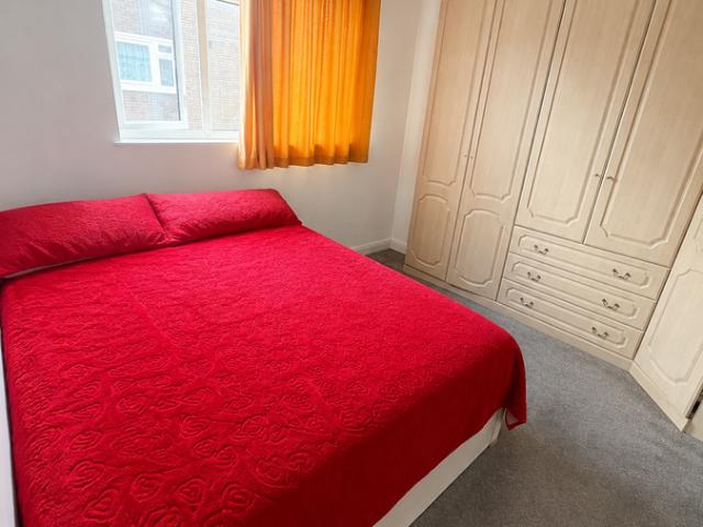 Tudor Road, London E6, 3 bed flat to rent, £2,550 pcm | PrimeLocation