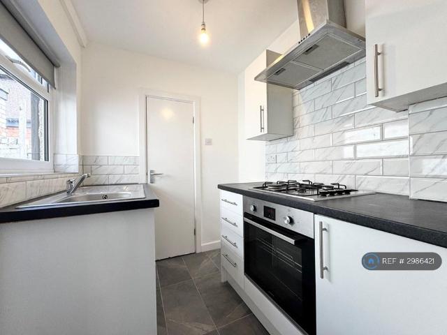 Tudor Street, Liverpool, L6 2 bed terraced house to rent £825 pcm £190 pw