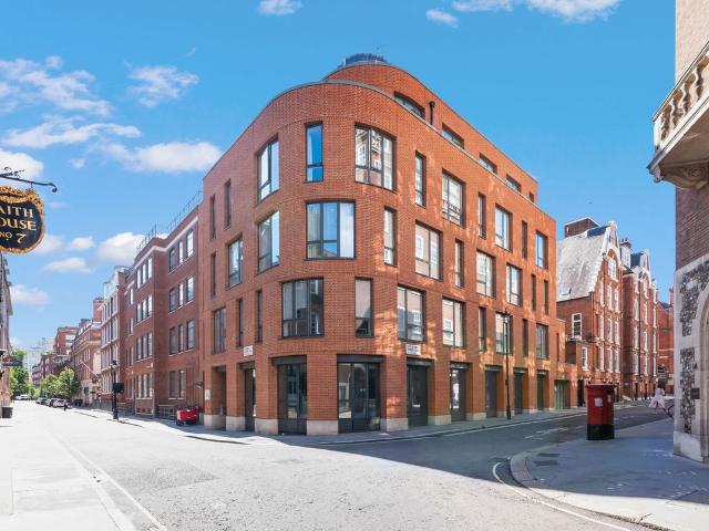 Tufton Street, Eglise House SW1P, 1 bed flat to rent, £3,500 pcm | PrimeLocation