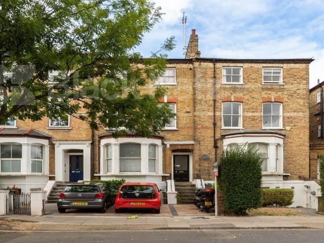 Tufnell Park Road, Tufnell Park N7, 3 bed town house to rent, £3,012 pcm | PrimeLocation