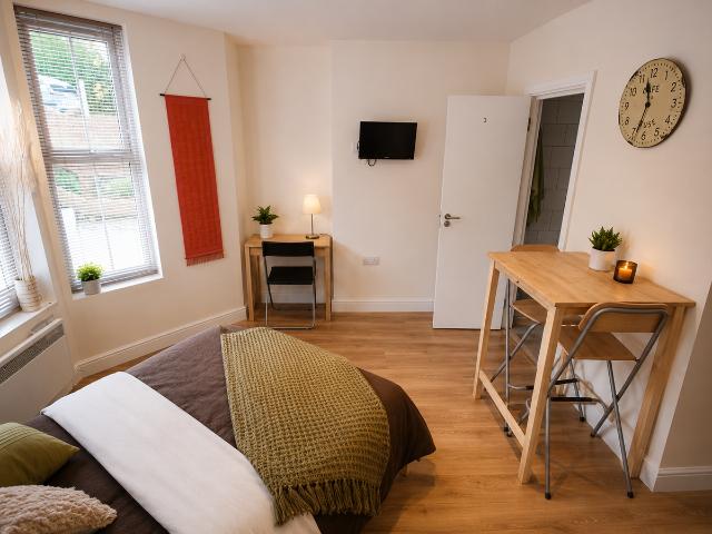 Tufnell Park Road, London N7, Studio to rent, £1,300 pcm | PrimeLocation