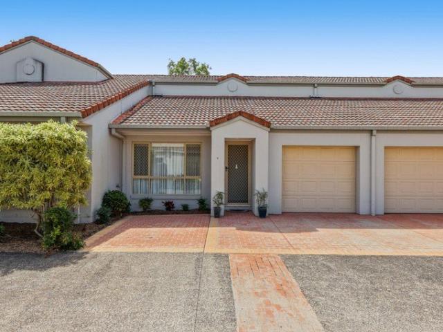 Tugun Townhouse With Lovely Courtyard
