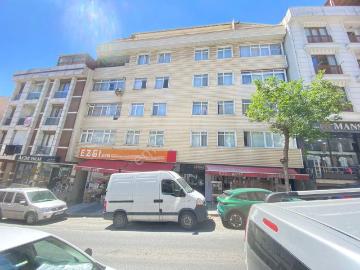 Tülin Caddesi Üzeri Merkezi Konumda Ferah 2+1 Satılık Daire