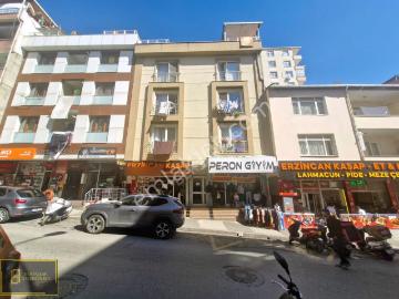 Tülinde caddeüstü,krediye Uygun,ayrı Mutfak,balkon,1. Kat 2+1