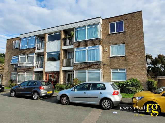 Tulip Court, Pinner HA5, 2 bed flat to rent, £1,595 pcm | PrimeLocation