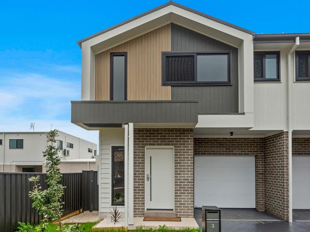 Tullimbar 3 Angus Street