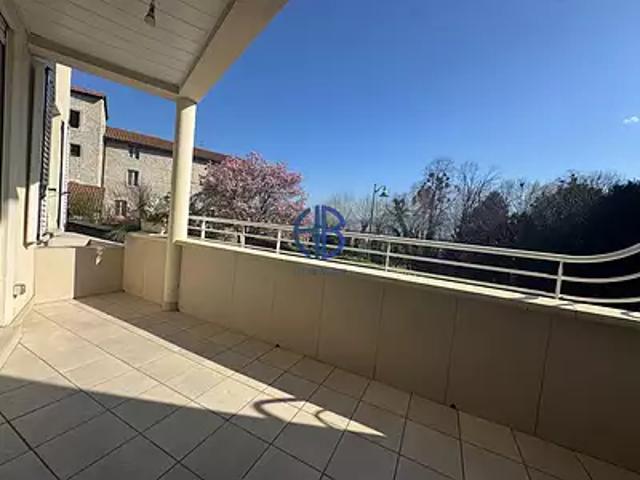 Tullins 38210 Achat / Vente maison 4 pièces t4 au dernier étage