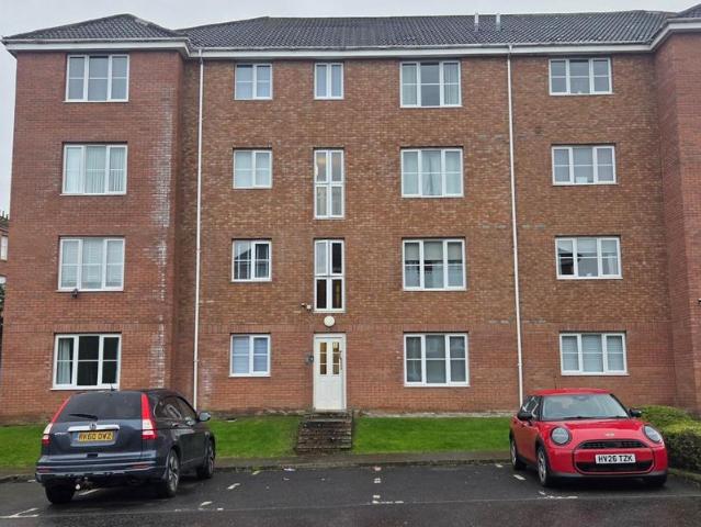Tullis Gardens, Glasgow, G40 2 bed flat to rent £980 pcm £226 pw