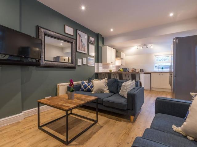 Tulloch Street, Cardiff CF24, 5 bed terraced house to rent, £711 pppm | PrimeLocation