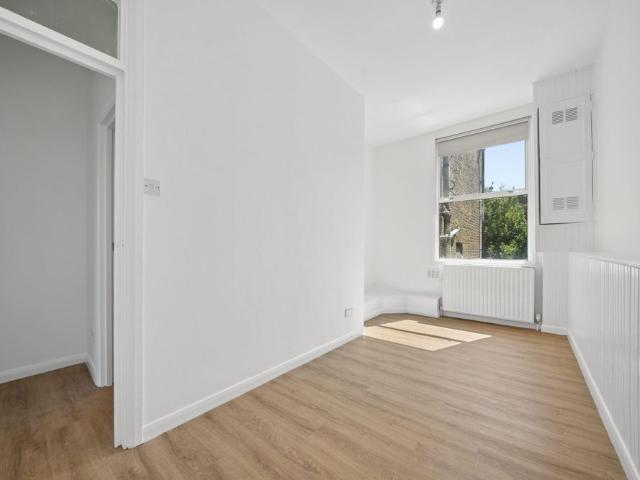 Tulse Hill, Norwood SW2