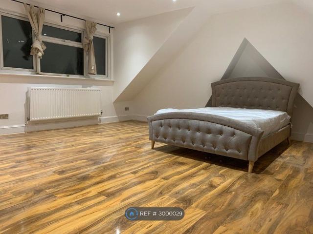 Tulse Hill, Brixton, Clapham, Balham, Herne Hill, Streatham SW2, 6 bed semi detached house to rent, £5,950 pcm | PrimeLocation