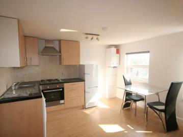 Tulse Hill, London SW2, 1 bed flat to rent, £1,500 pcm | PrimeLocation