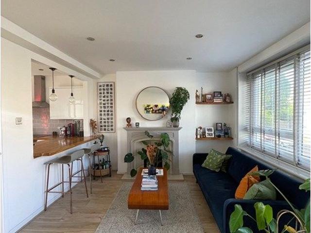 Tulse Hill, London SW2, 1 bed flat to rent, £1,800 pcm | PrimeLocation