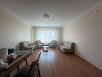 Turyap'tan Çaldıran Mah 507 Sokak 3+1 1. Kat Kiralık