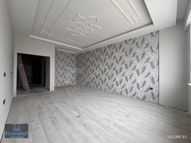 TURYAP'TAN AT BİNİCİLİĞİNE YAKIN YATIRIMLIK 2.5+1 DAİRE