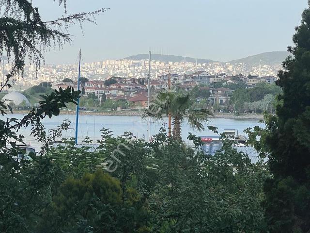 Turyap'tan Bayramoğlu Ada İçi Deniz Manzaralı Daire