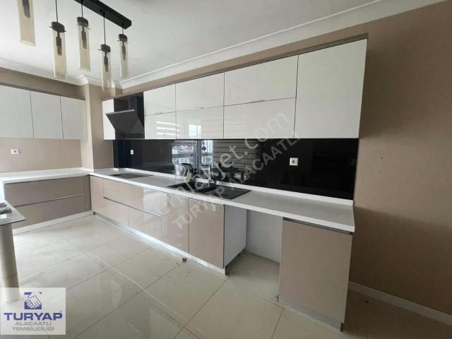 Turyap'tan Bağlıca Merkez'de Manzaralı Satılık Dublex Daire