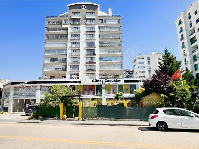 Turyap'tan Bağlıca'nın Merkezinde 6.katta 180 M2 Geniş 4+1 Daire