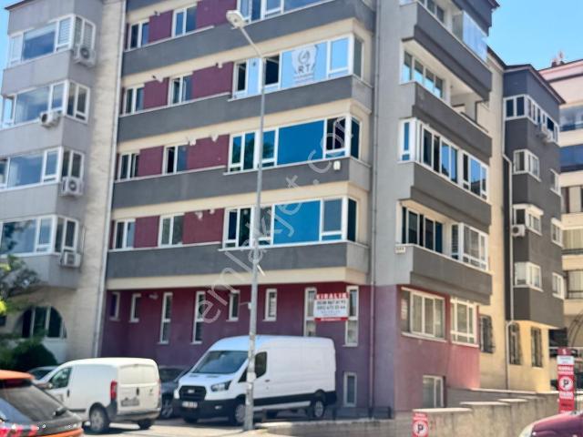 Turyap'tan Balgat C.a.k.'da 2+1 İş Yerine Uygun Kiralık Daire