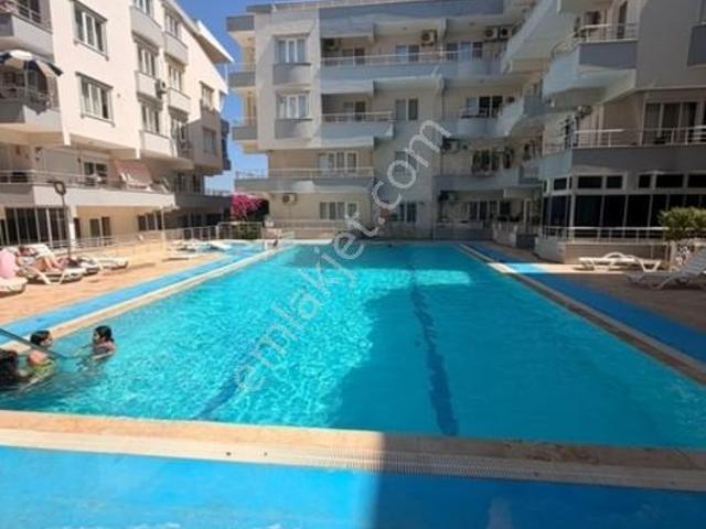 Turyap'tan Didim Efeler'de Havuzlu Sitede Eşyalı Havuz Başı 1+1