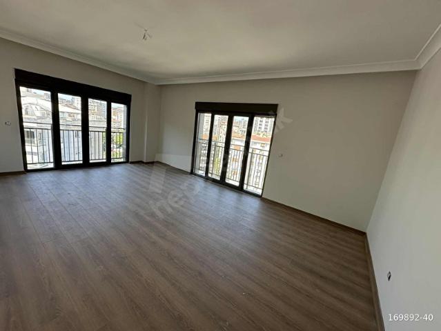 TURYAP'TAN ERENKÖY'DE SIFIR BİNADA SATILIK 3+1 DAİRE BOŞ
