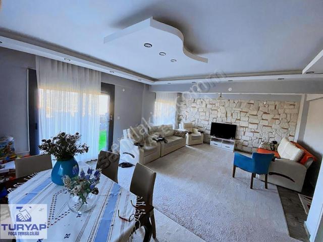 Turyap'tan Foça Bağarası'nda Manzaralı Bahçeli 3+1 Dubleks Daire