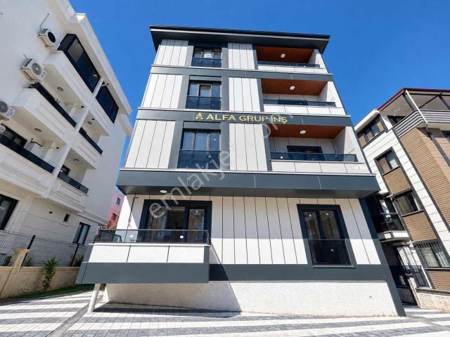 Turyaptan Fevzi Çakmakta Sıfır 2+1 Lüks Daire/geniş Odalar
