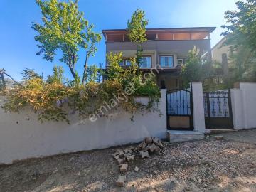 Turyap'tan Kocaeli Bahçecik'te Satılık Triplex Villa