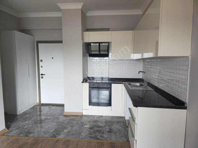 Turyaptan Hatip Mah.ulus Residance Ara Kat Kiralık 1+1 Daire