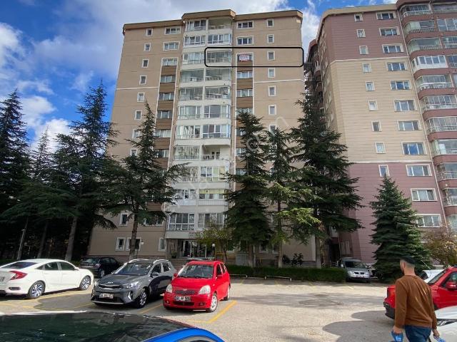 Turyaptan Çiğdem Mahallesinde Yeşillikler İçinde Manzaralı 3+1