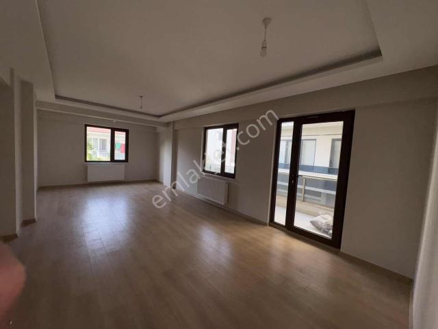Turyap'tan Çitlikköy Sahil Mah.merkezi Konumda 2+1 Kiralık