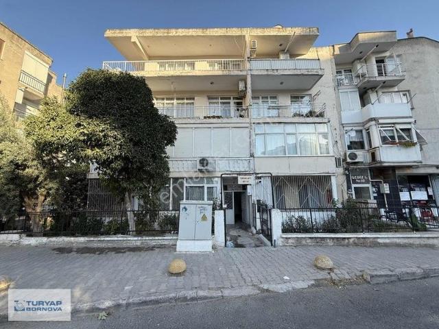 Turyap'tan Merkezi Konumda Eşyalı Kiralık 3+1 Daire