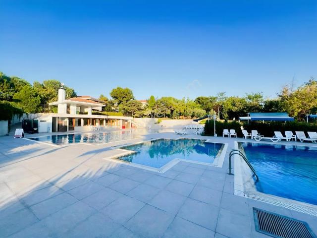 Turyap'tan Murat Feniş Tatil Sitesin'de Satılık Villa