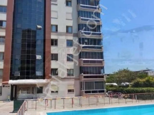 Turyap'tan Satılık Havuzlu Site İçi 3+1 150 M2