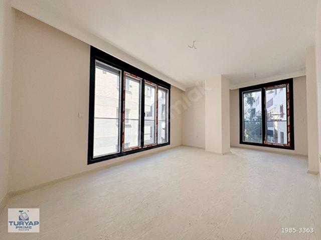 TURYAP'TAN SIFIR PRESTİJLİ BİNADA KÖŞE BALKONLU 3+1 105 m2