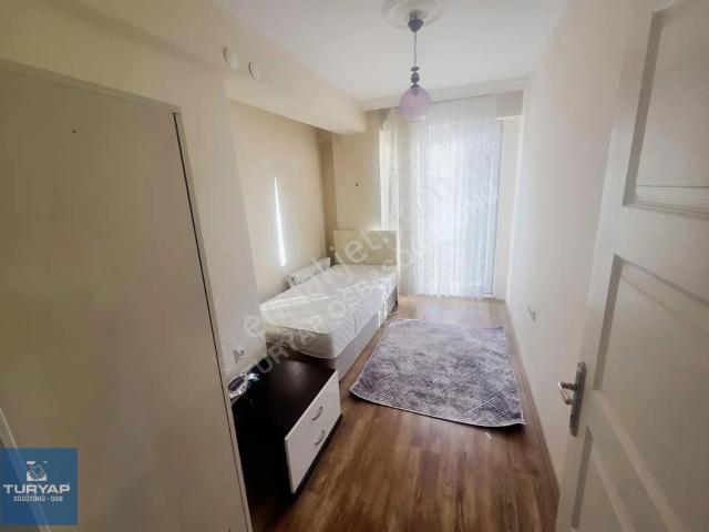 Turyap'tan Sütlüce'de A.ü Yakını Eşyalı Kiralık 1+1