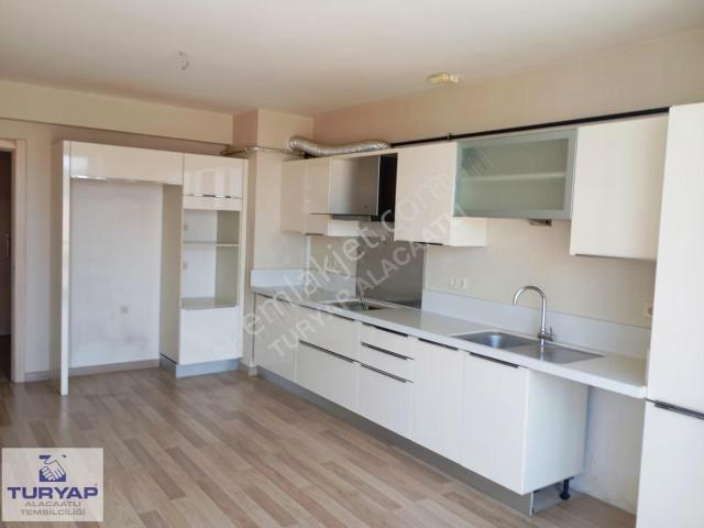 Turyap'tan Pelit Yaşamkentte Ara Kat 4+1 Kiralık Daire